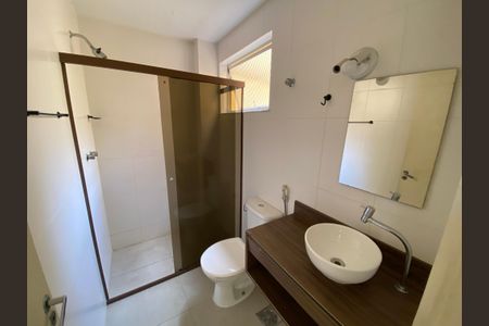 Apartamento à venda com 101m², 4 quartos e 1 vagaBanheiro do Quarto 2