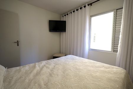 Apartamento à venda com 54m², 2 quartos e 1 vagaQuarto 2