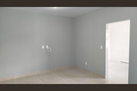 Casa à venda com 294m², 4 quartos e 4 vagas Casa à venda com 294m², 4 quartos e 4 vagasCasa 3: Sala