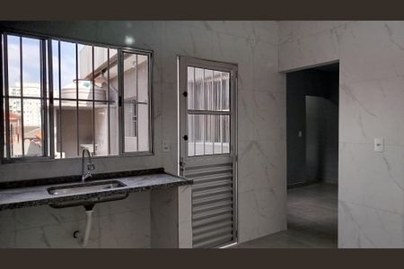 Casa à venda com 294m², 4 quartos e 4 vagas Casa à venda com 294m², 4 quartos e 4 vagasCasa 3: Cozinha