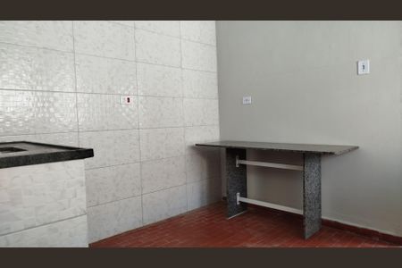 Casa à venda com 294m², 4 quartos e 4 vagas Casa à venda com 294m², 4 quartos e 4 vagasCasa 2: Cozinha