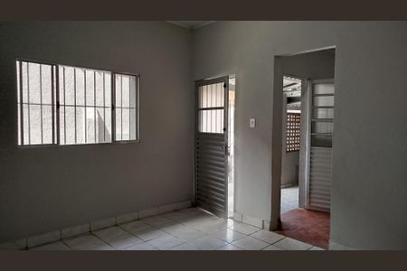 Casa à venda com 294m², 4 quartos e 4 vagas Casa à venda com 294m², 4 quartos e 4 vagasCasa 2: Sala