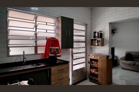 Casa à venda com 294m², 4 quartos e 4 vagas