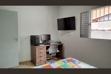 Casa à venda com 294m², 4 quartos e 4 vagas Casa à venda com 294m², 4 quartos e 4 vagasCasa 1: Quarto 1