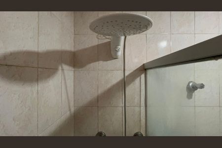 Apartamento à venda com 95m², 2 quartos e sem vaga Apartamento à venda com 95m², 2 quartos e sem vagaBanheiro