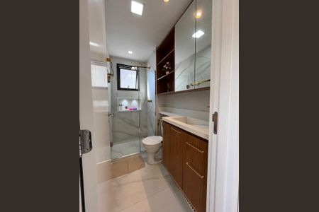 Apartamento à venda com 64m², 2 quartos e 1 vagaBanheiro