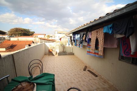 Casa à venda com 300m², 3 quartos e sem vagaÁrea de Serviço