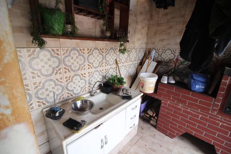 Casa à venda com 300m², 3 quartos e sem vagaÁrea de Serviço