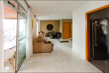 Apartamento à venda com 127m², 3 quartos e 2 vagasSala