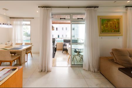 Apartamento à venda com 127m², 3 quartos e 2 vagasSala