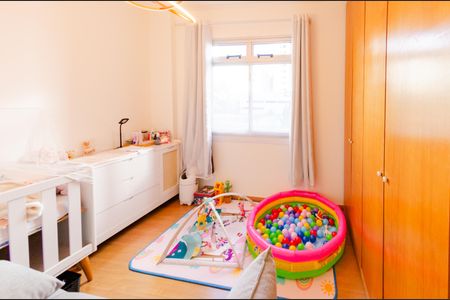 Apartamento à venda com 127m², 3 quartos e 2 vagasQuarto 2