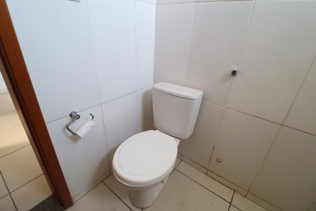 Apartamento para alugar com 47m², 2 quartos e 1 vagaBanheiro Social