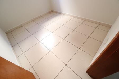 Quarto 1 de apartamento para alugar com 2 quartos, 47m² em Chácaras Panorama, Uberlândia