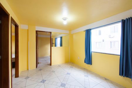 Sala de apartamento para alugar com 2 quartos, 70m² em Estância Velha, Canoas