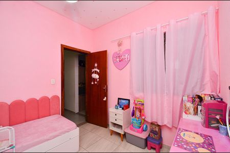 Casa à venda com 193m², 7 quartos e 2 vagas Casa à venda com 193m², 7 quartos e 2 vagasCasa 2 - Quarto 2