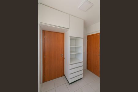 Apartamento à venda com 83m², 3 quartos e 2 vagasCozinha
