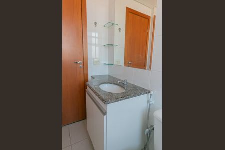 Apartamento à venda com 83m², 3 quartos e 2 vagasBanheiro