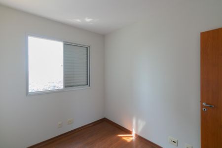 Apartamento à venda com 83m², 3 quartos e 2 vagasQuarto 1