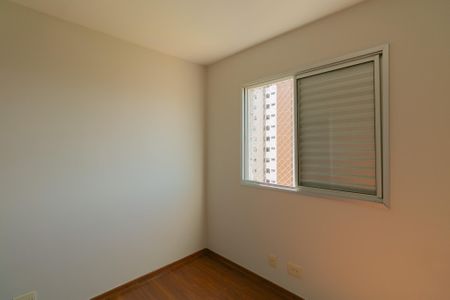 Apartamento à venda com 83m², 3 quartos e 2 vagasQuarto 2