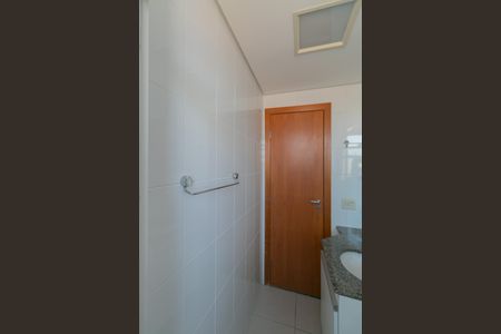 Apartamento à venda com 83m², 3 quartos e 2 vagasBanheiro