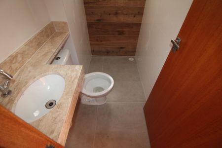 Apartamento à venda com 41m², 2 quartos e sem vagaBanheiro