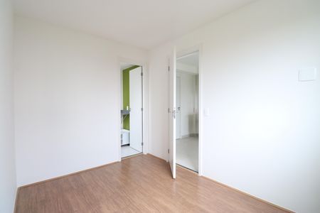 Quarto de apartamento à venda com 1 quarto, 28m² em Parque Industrial Tomas Edson, São Paulo