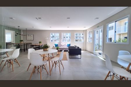 Apartamento à venda com 28m², 1 quarto e sem vaga Apartamento à venda com 28m², 1 quarto e sem vagaÁrea comum - Salão de festas