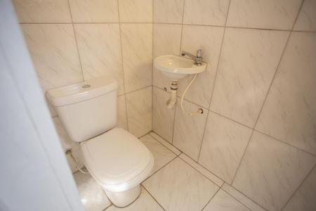 Banheiro de casa para alugar com 1 quarto, 35m² em Limão, São Paulo