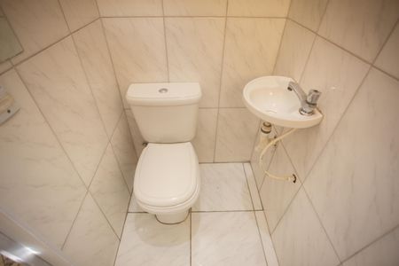 Banheiro de casa para alugar com 1 quarto, 35m² em Limão, São Paulo