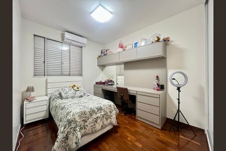 Apartamento à venda com 150m², 3 quartos e 2 vagas