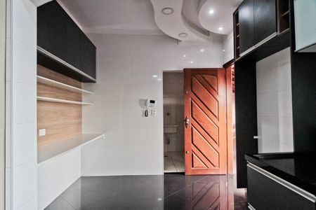 Casa à venda com 250m², 4 quartos e 4 vagas Casa à venda com 250m², 4 quartos e 4 vagasCozinha