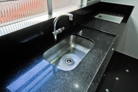 Casa à venda com 250m², 4 quartos e 4 vagas Casa à venda com 250m², 4 quartos e 4 vagasCozinha