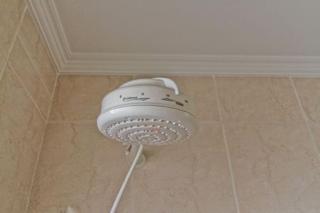 Casa à venda com 250m², 4 quartos e 4 vagas Casa à venda com 250m², 4 quartos e 4 vagasBanheiro da Suíte 1