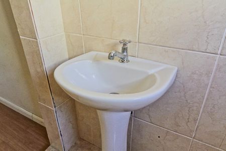 Casa à venda com 250m², 4 quartos e 4 vagas Casa à venda com 250m², 4 quartos e 4 vagasBanheiro da Suíte 1