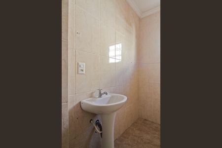 Casa à venda com 250m², 4 quartos e 4 vagas Casa à venda com 250m², 4 quartos e 4 vagasBanheiro da Suíte 1