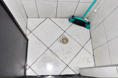 Apartamento à venda com 49m², 2 quartos e 1 vaga Apartamento à venda com 49m², 2 quartos e 1 vagaBanheiro Social