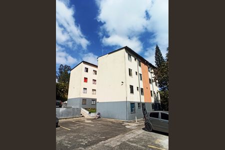 Apartamento à venda com 49m², 2 quartos e 1 vaga Apartamento à venda com 49m², 2 quartos e 1 vagaFachada do bloco