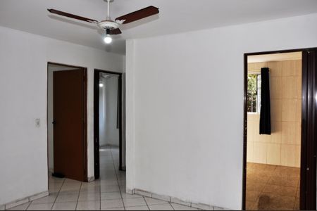 Apartamento à venda com 49m², 2 quartos e 1 vaga Apartamento à venda com 49m², 2 quartos e 1 vagaSala