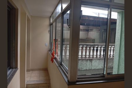 Casa para alugar com 1200m², 3 quartos e 4 vagasCorredor Quartos