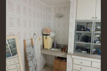 Casa para alugar com 1200m², 3 quartos e 4 vagasCopa