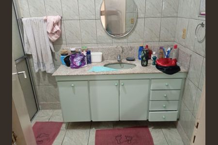 Casa para alugar com 1200m², 3 quartos e 4 vagasBanheiro do Quarto 3