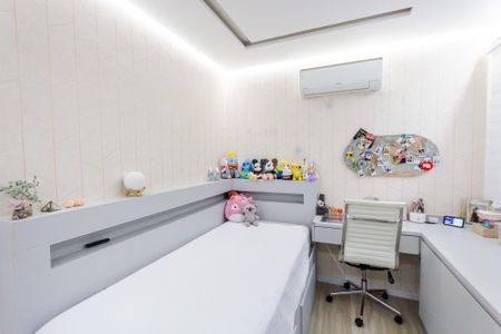 Apartamento à venda com 160m², 3 quartos e 2 vagasQuarto 2