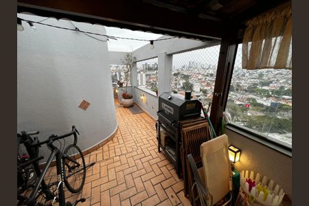 Apartamento à venda com 178m², 3 quartos e 3 vagasVaranda gourmet