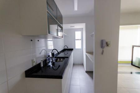 Cozinha e Área de Serviço de kitnet/studio à venda com 1 quarto, 36m² em Vila Sao Pedro, Santo André