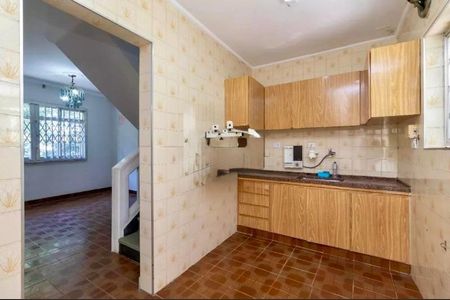 Casa à venda com 149m², 3 quartos e 2 vagas Casa à venda com 149m², 3 quartos e 2 vagasFoto 01