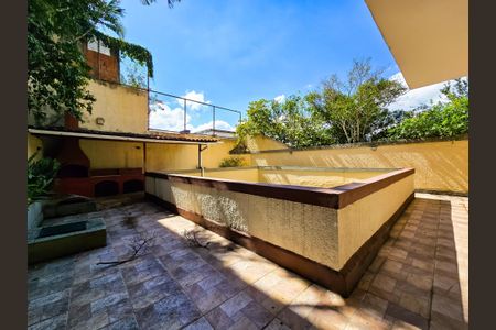 Apartamento à venda com 58m², 2 quartos e 1 vagaÁrea comum - Playground