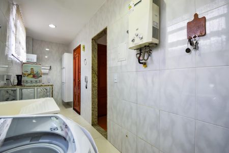 Apartamento à venda com 58m², 2 quartos e 1 vagaÁrea de Serviço