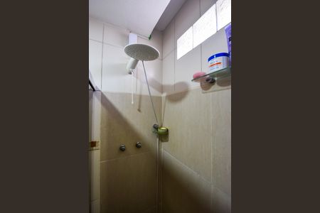 Apartamento à venda com 58m², 2 quartos e 1 vagaBanheiro Social