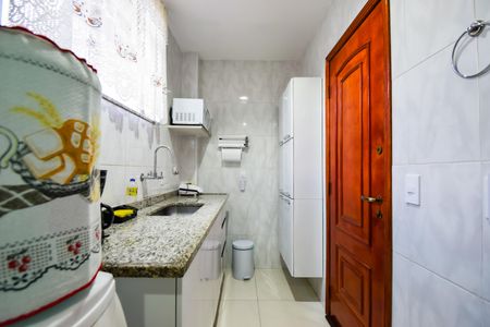 Apartamento à venda com 58m², 2 quartos e 1 vagaCozinha