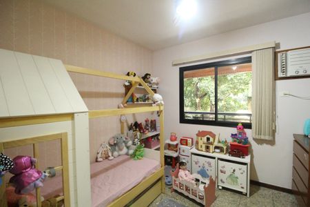 Apartamento à venda com 107m², 4 quartos e 2 vagasQuarto 1